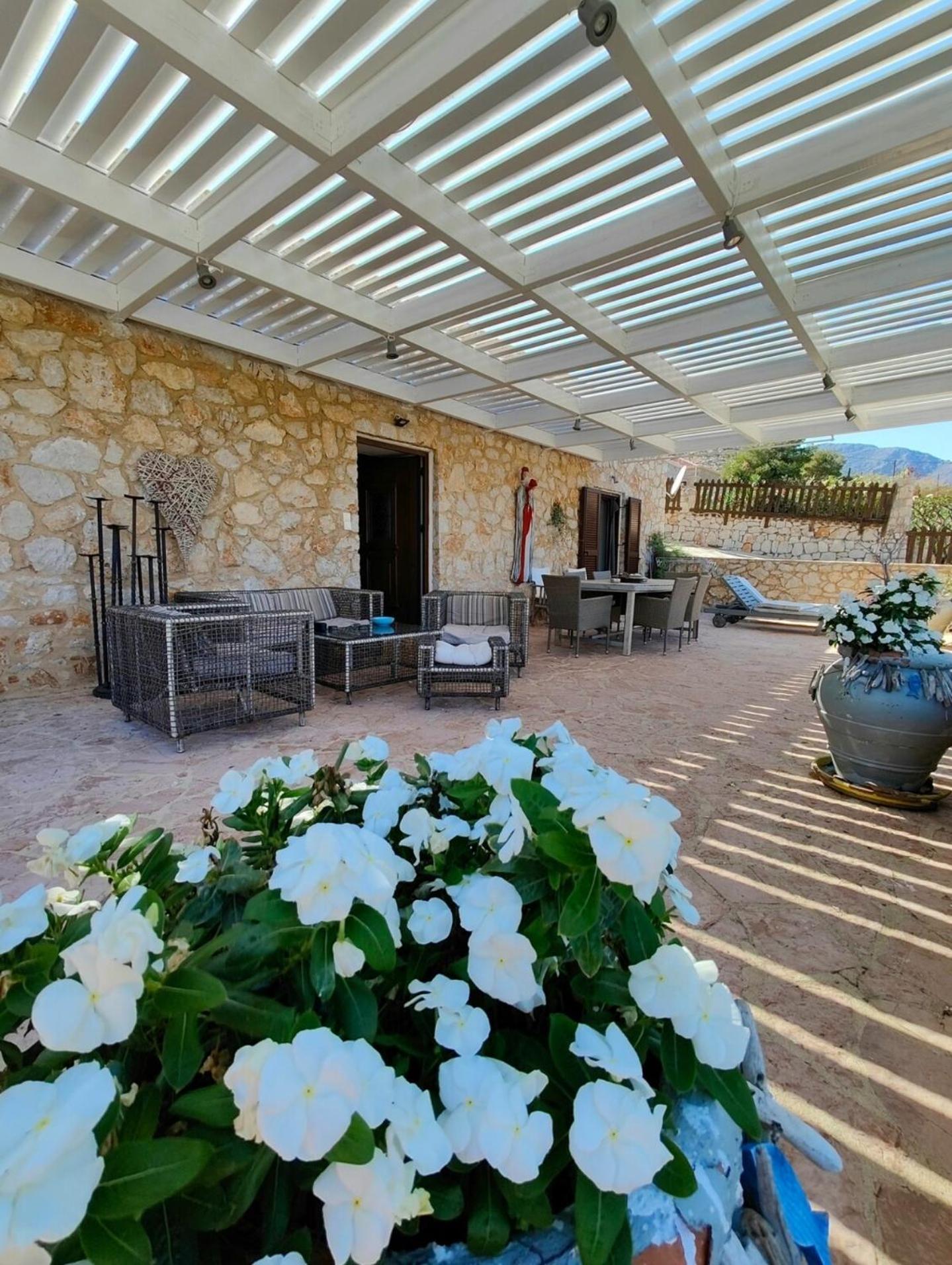 Belvedere Private Luxury Beach Villa Chalki Town Exteriér fotografie